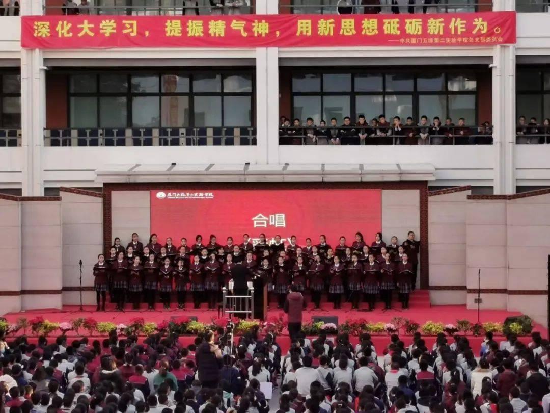 为什么很多同事都是当面一套背后一套？游戏画面